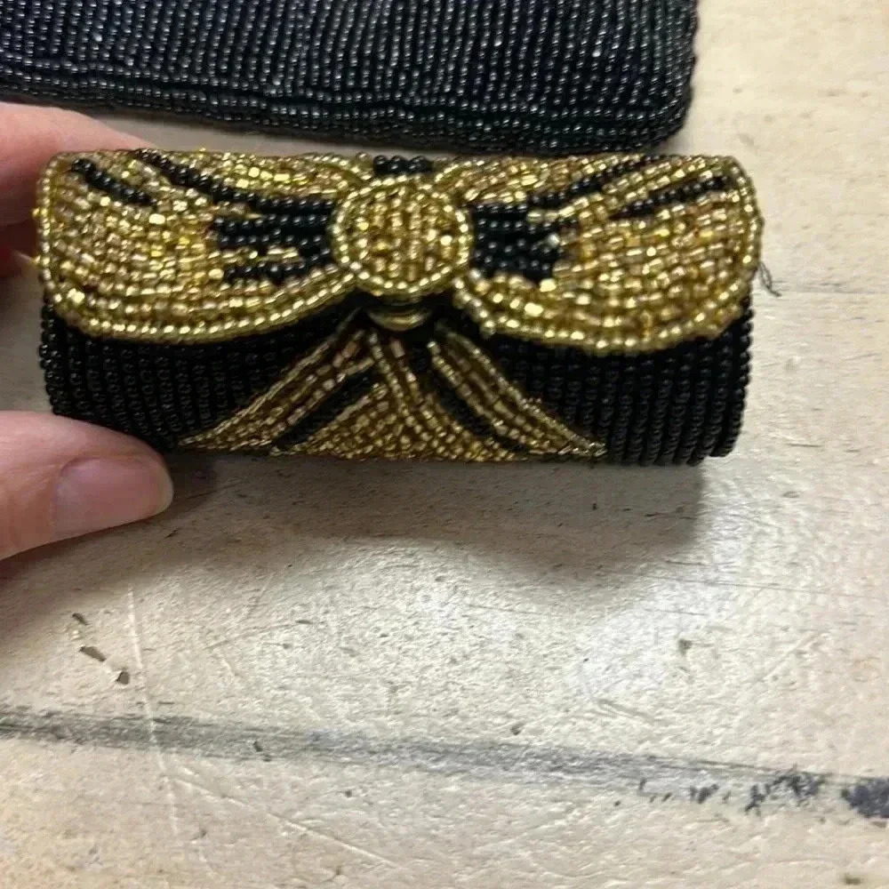 Beaded black and gold bag with matching lipstick case - Picture 4 of 7